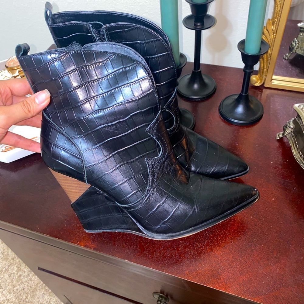 Girly cowgirl ankle booties